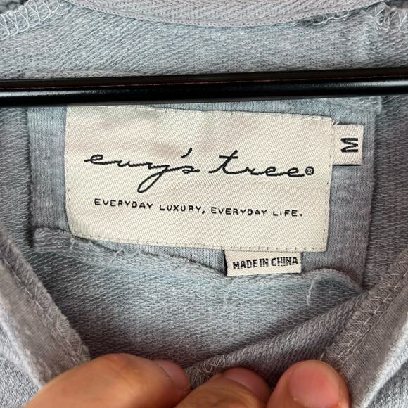 Evys Tree Womens Sweatshirt Gray Pullover Consuelo in Platinum Cable Knit M - Picture 9 of 13